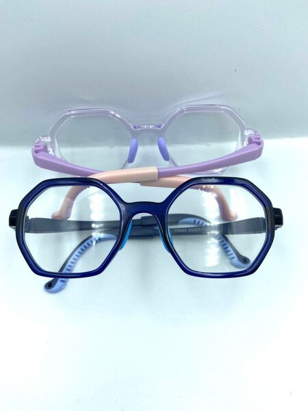 Stylish Unisex Eyeglasses