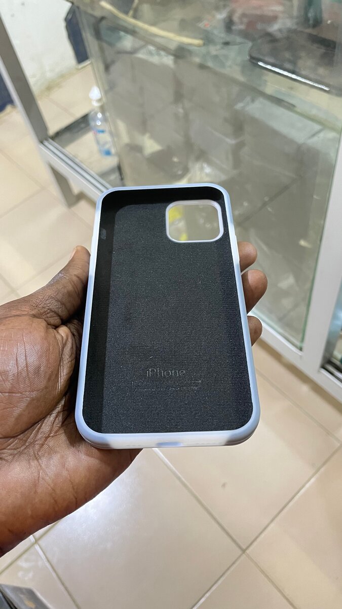 Coque iPhone Silicone Bleu