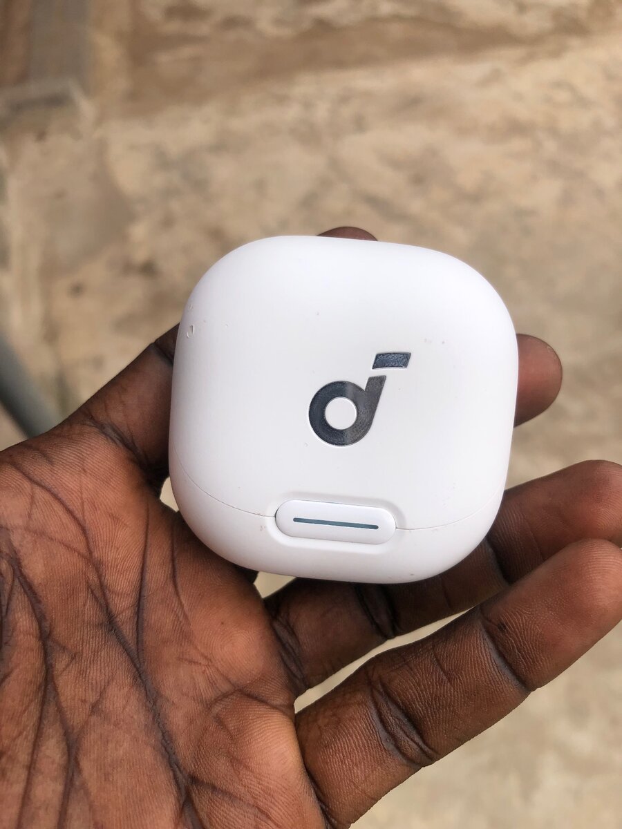 Preowned Anker soundcore liberty 4 earbuds in stock