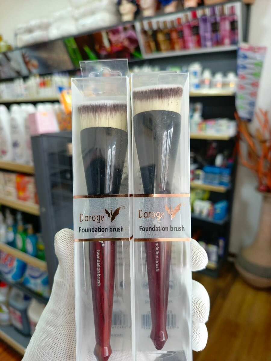 Daroge Flat Foundation Brush