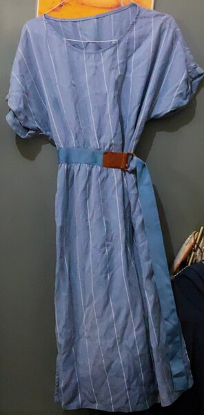 Robe longue à rayures vertes