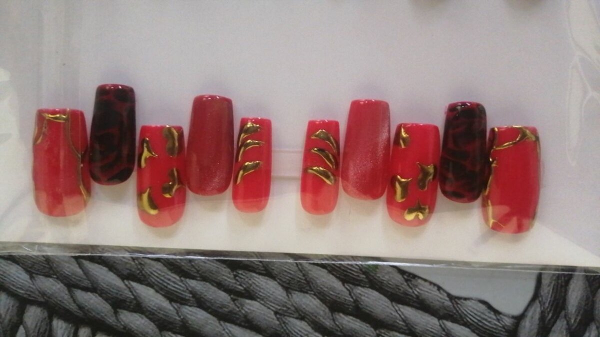 Ongles Artificiels Élégants