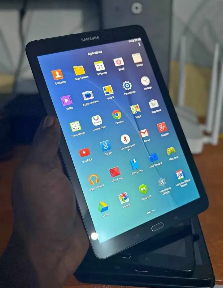 Samsung Galaxy Tab E 9.6"