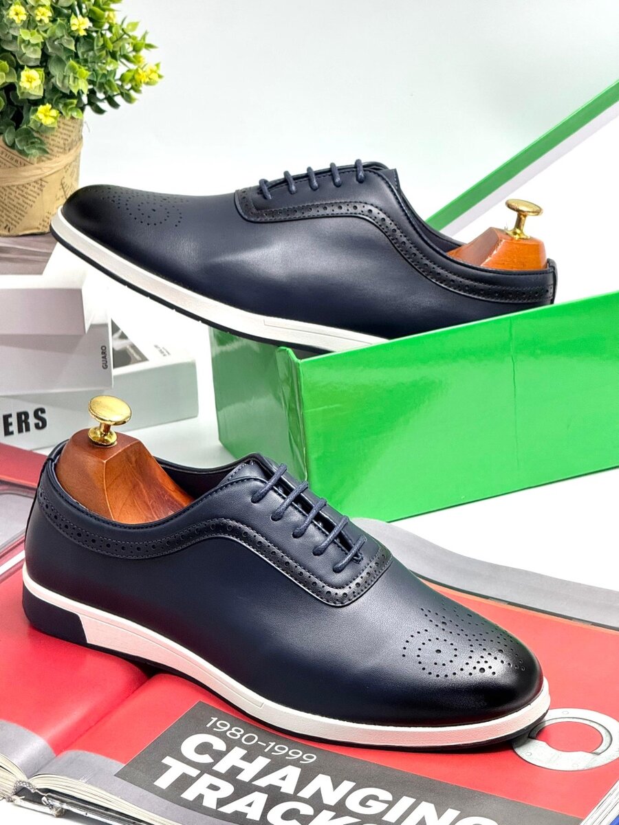 HUGO BOSS  GREY AND WHITE