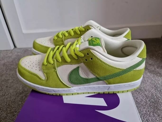 Nike SB Dunk Low Green Apple -