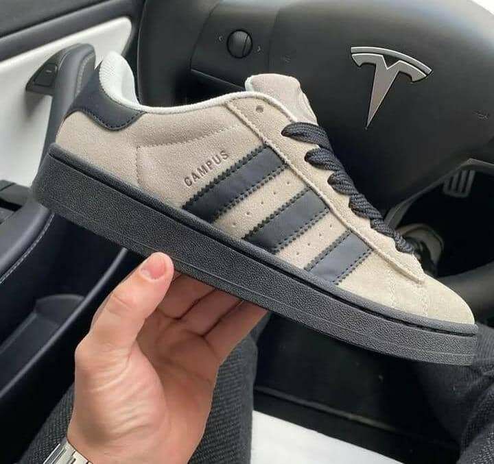 Adidas Campus Sneakers