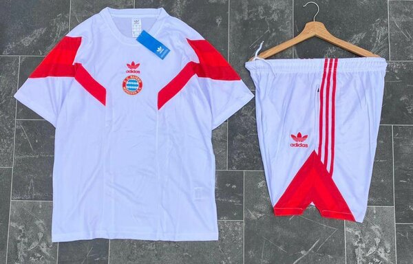 Ensemble de sport pour hommes