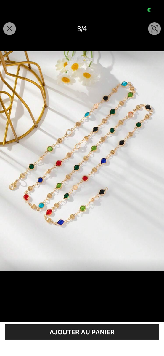 Collier élégant en perles colorées