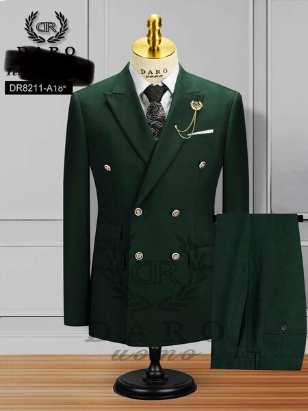 Daro Double Breasted suit