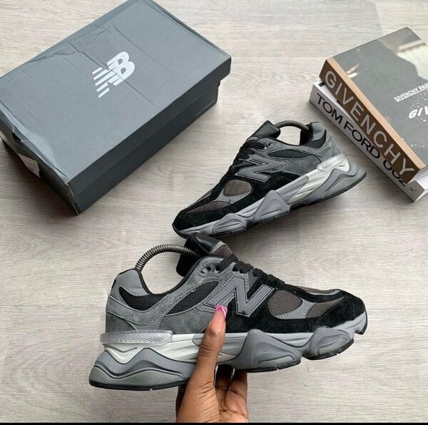 New balance 9060