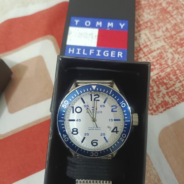 Original Tommy Hilfiger watch
