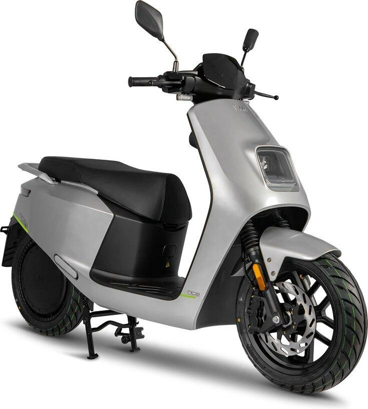 Scooter électrique moderne