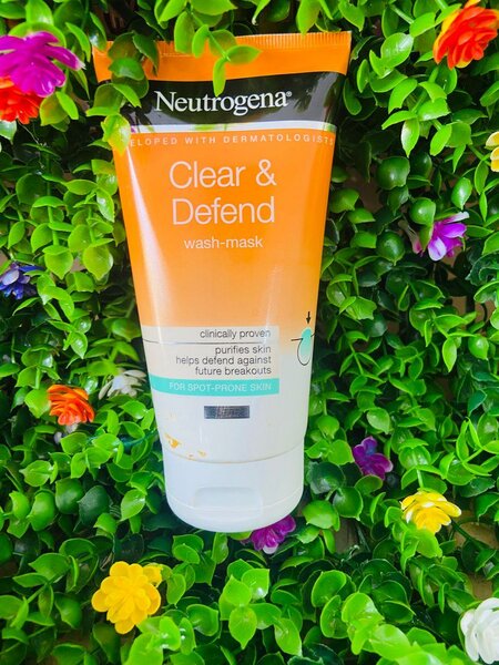 Mask-lavant défend Neutrogena