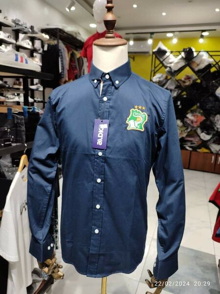 Chemise élégante en coton