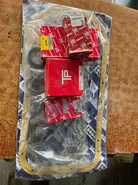 Engine Gasket Kit for Cars