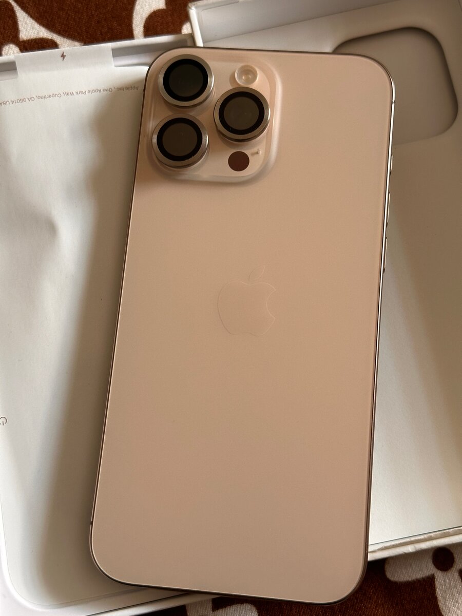 iPhone 16 Pro Max