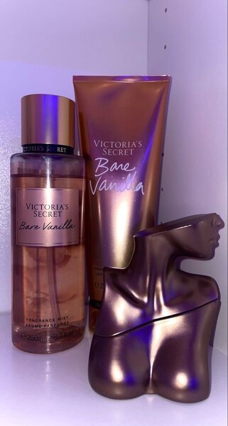 Victoria secret ensemble (chida_bmb)