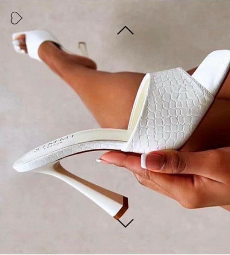 Ladies heel