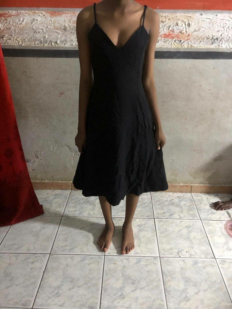 Robe élégante noire