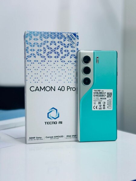Smartphone Pro Tecno