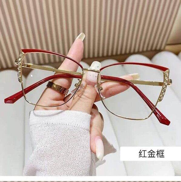 des lunettes de soleil