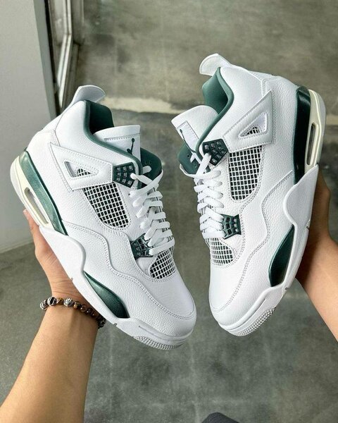 Jordan 4