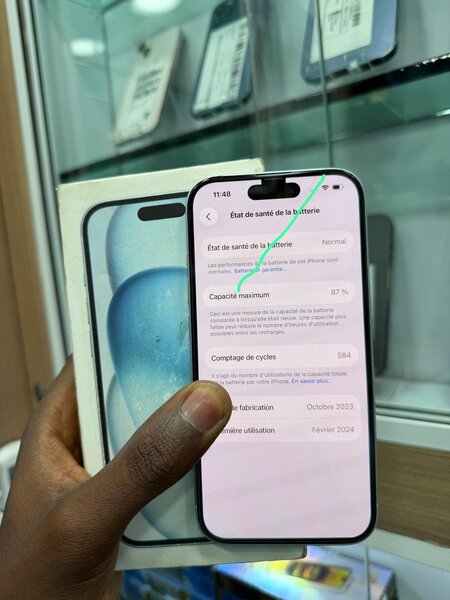 iPhone 15 Blanc Neuf