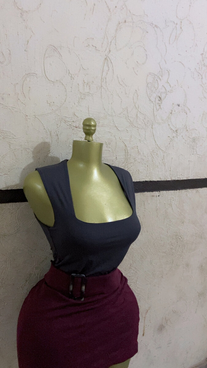 Top tendance et jupe femme