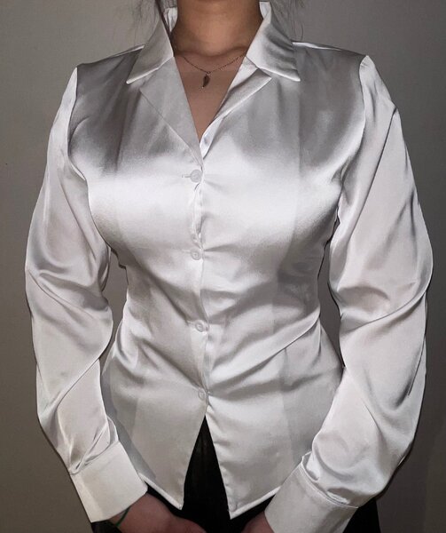 атласная рубашка