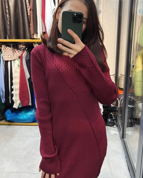 Платье красное