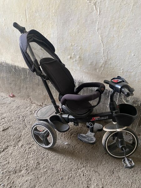 Коляска серый большой 5500 малинки черный 4500 Вел кол 3000