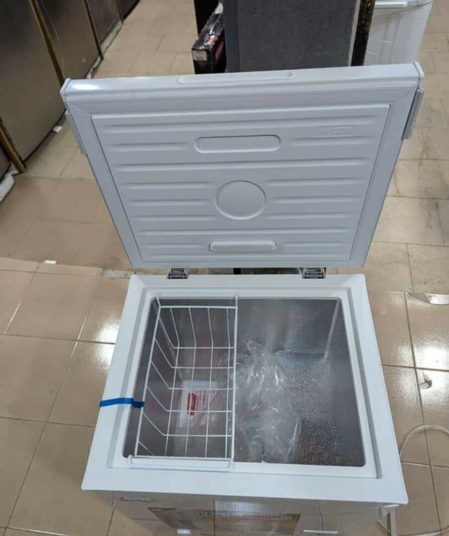 Congélateur coffre compact 100L