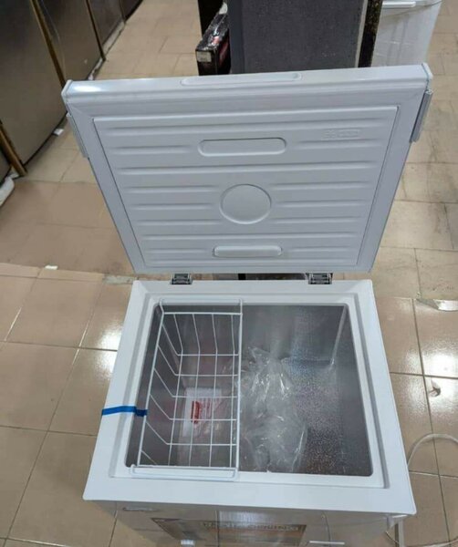Congélateur coffre compact 100L