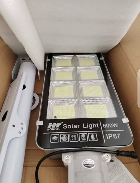 Lampadaire Solaire Extérieur 600W