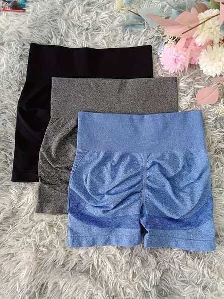 Shorts taille haute froncés