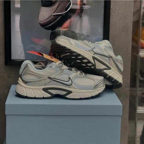 Nike p-6000