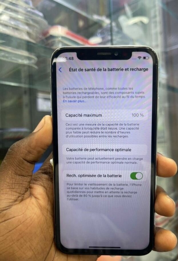 Apple iPhone 11 Pro - Batterie 100%