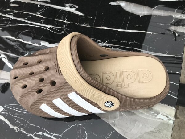 Sabots confortables unisexes