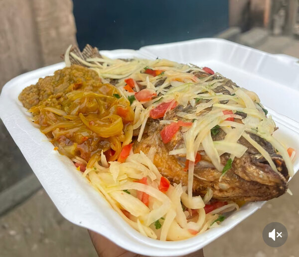 Délicieux plat de poisson grillé