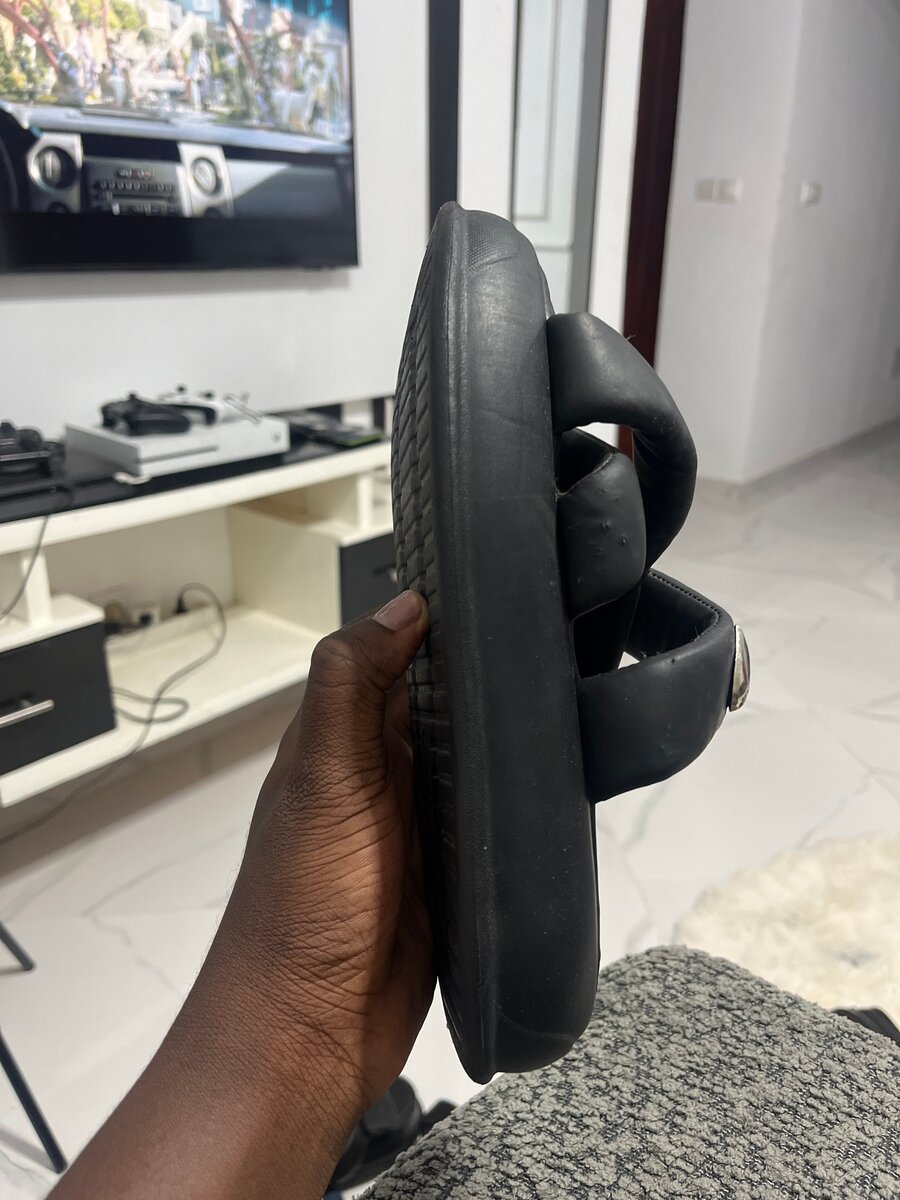 Sandales Unisexes Noires Élégantes