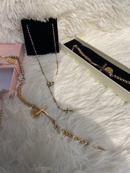 Bracelet en Médaille de la vierge marie️️