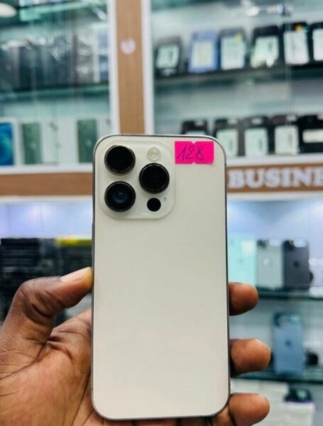 iPhone 14 Pro - 128 Go