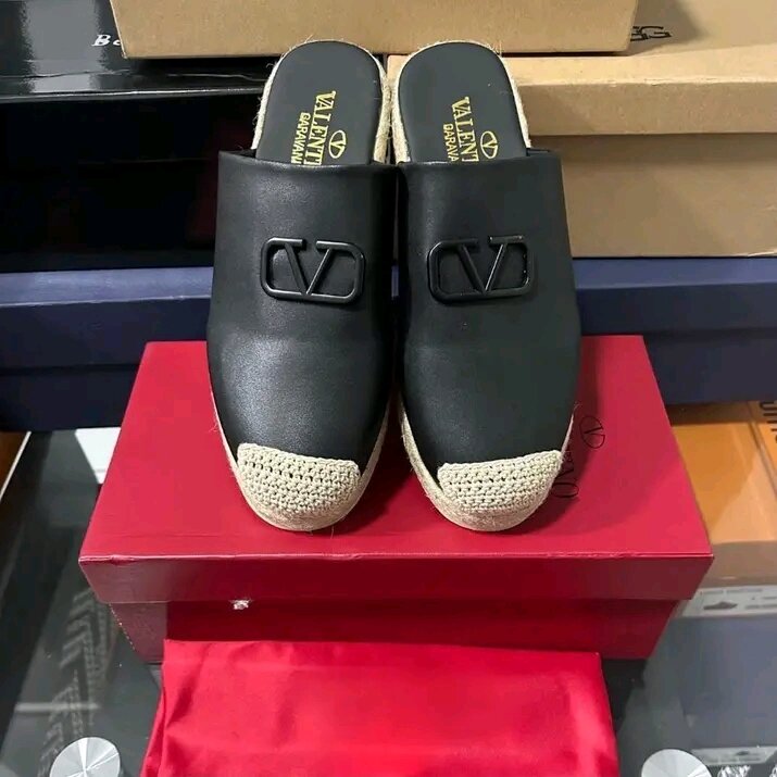 Sandales homme luxe en cuir noir