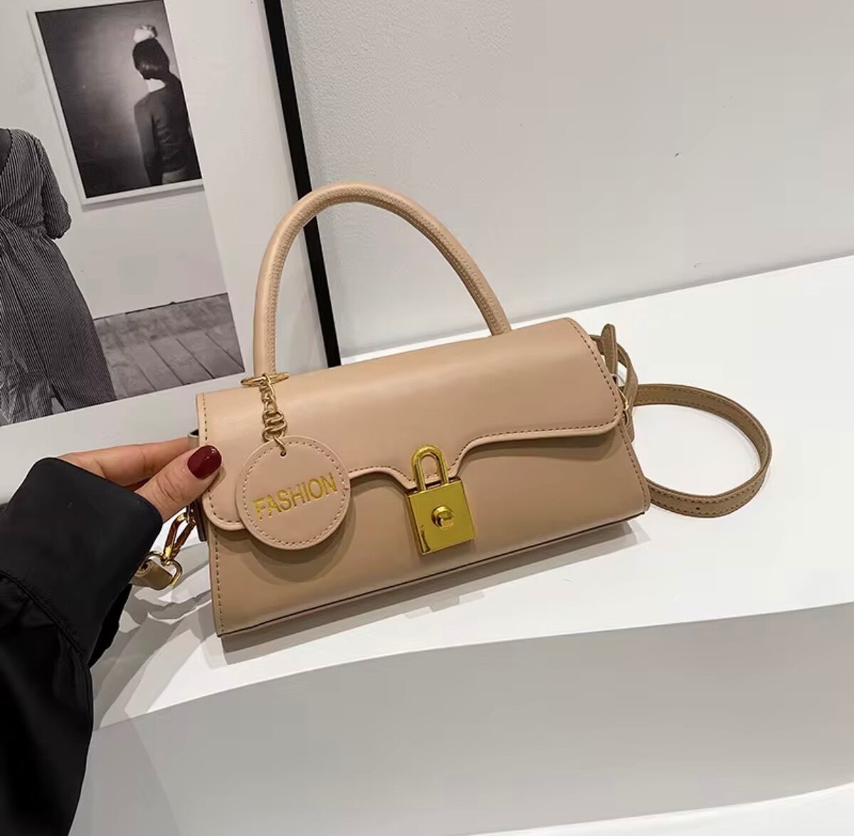 Sac à main tendance avec cadenas