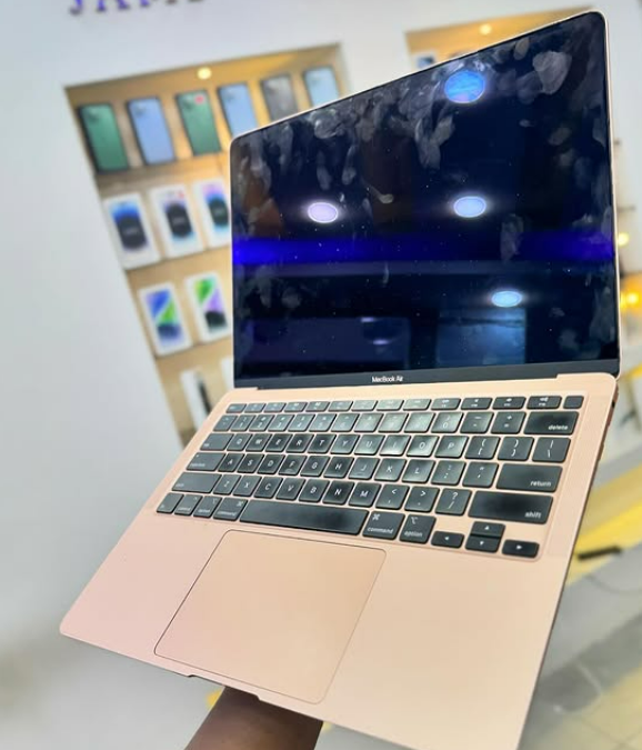 Uk 🇬🇧 Used - MacBook Air