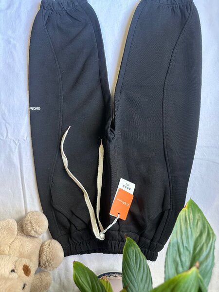 Спортивные штаны