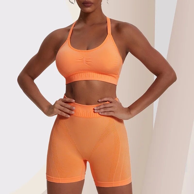 Tenue de sport collant