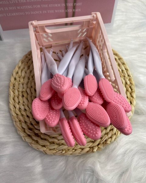 Brosses à lèvres silicone