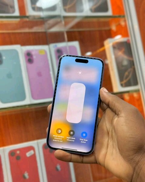 Smartphone moderne 5G bleu