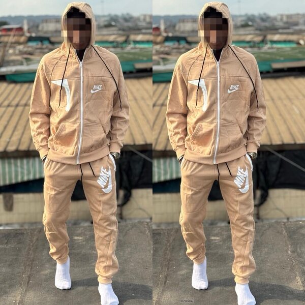 Ensemble survêtement beige homme